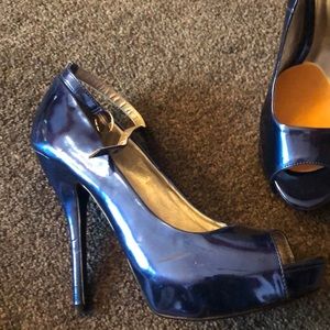 Royal blue pumps